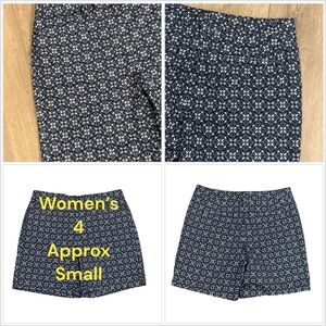 Women's Lands End 4 Small Chino Khakis Blue Bermuda Shorts Stretch Twill NWOT